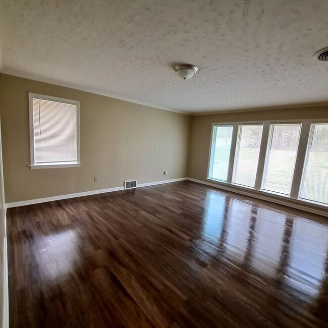 3517 Scenic Hwy in Memphis, TN - Building Photo - Building Photo