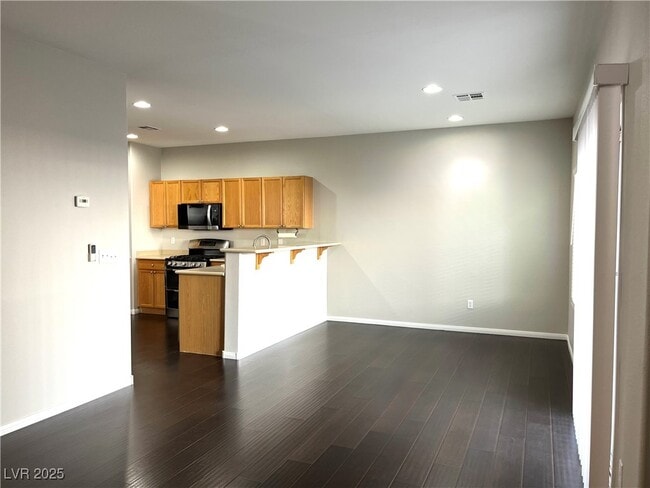 property at 231 Spectacular St