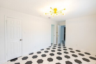 1314 Frontier Ln in Friendswood, TX - Building Photo - Building Photo