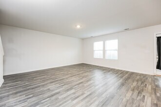 506 Springtime Ln in Inman, SC - Building Photo - Building Photo