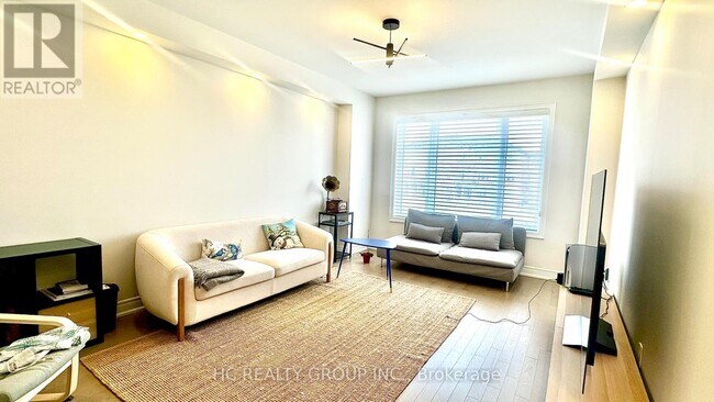 property at 2852 Whites Rd