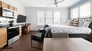 302 13th St S, Unit 602 in Birmingham, AL - Building Photo - Building Photo