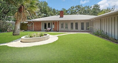 5474 Imogene St in Houston, TX - Building Photo - Building Photo