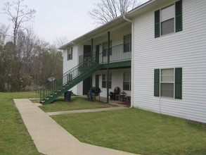 Warren Manor Apartments in Warren, AR - Building Photo - Building Photo