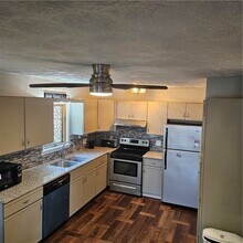 5 Whalin St in Rochester, NY - Building Photo - Building Photo