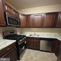3815 Swann Rd in Hillcrest Heights, MD - Building Photo