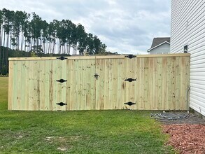 518 Purple Finch Rd in Summerville, SC - Building Photo - Building Photo