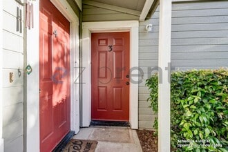 3626 Hallelujah Ct in Carmichael, CA - Foto de edificio - Building Photo