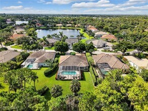 9560 Cedar Creek Dr in Bonita Springs, FL - Building Photo - Building Photo