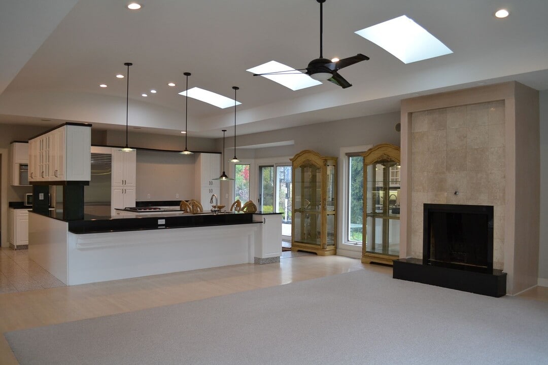 39128 Glenlivet Ct in Solon, OH - Building Photo