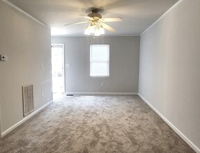 202 Miller Rd in Mauldin, SC - Building Photo - Building Photo