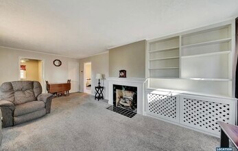 6830 Morrill Ave in Lincoln, NE - Foto de edificio - Building Photo