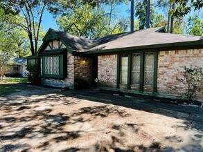 422 Gamewood Dr in Spring, TX - Building Photo - Building Photo