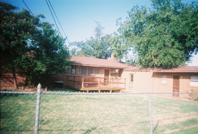 1610 Mesquite St in Wichita Falls, TX - Building Photo - Building Photo