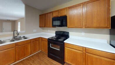 8328 Montecito Dr in Denton, TX - Building Photo - Building Photo