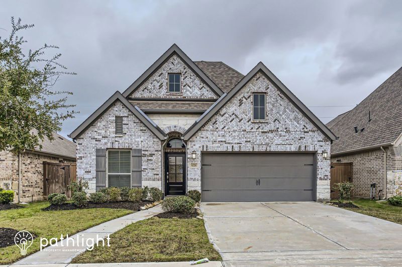 6326 Shadowbrook Hollow Trail in Katy, TX - Building Photo