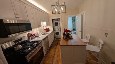 54 Saxton St in Boston, MA - Building Photo - Building Photo