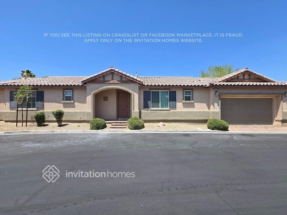 6216 Trenton Parade Ave in Las Vegas, NV - Building Photo