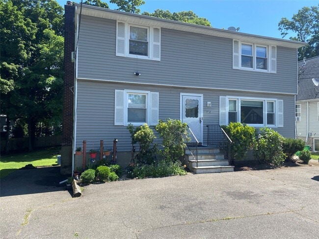 property at 282 Laurel Rd