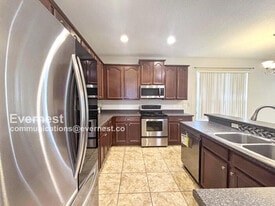 9019 Edenshire Cir in Orlando, FL - Building Photo