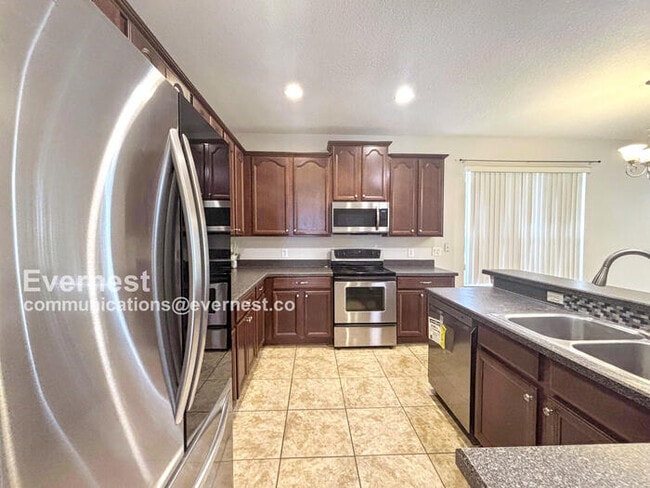 9019 Edenshire Cir in Orlando, FL - Building Photo - Building Photo