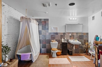 61 Prospect Ave in Binghamton, NY - Foto de edificio - Building Photo