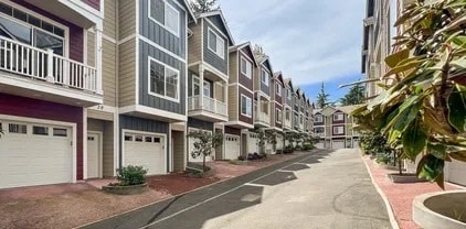 4801 214th Ln SW in Mountlake Terrace, WA - Building Photo - Building Photo