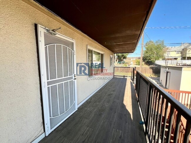 2619 Concord St in Colorado Springs, CO - Foto de edificio - Building Photo
