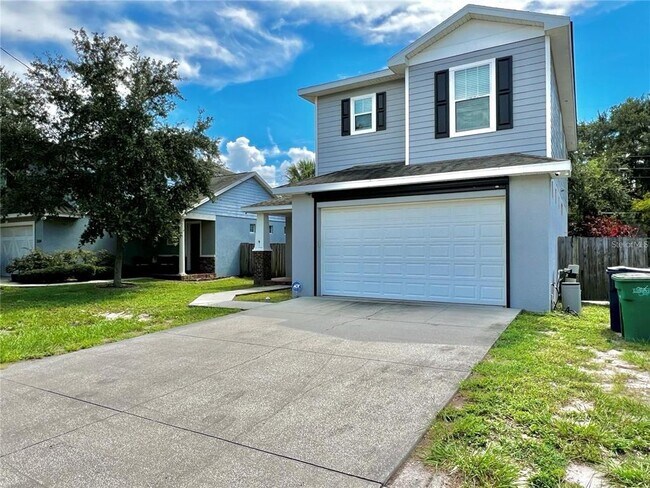 3202 W Hartnett Ave in Tampa, FL - Building Photo - Building Photo