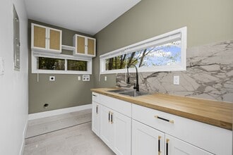 520 Smith St in Detroit, MI - Building Photo - Building Photo