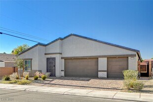 3791 McLeod Dr in Las Vegas, NV - Building Photo