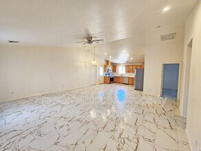 600 San Lorenzo St in Pahrump, NV - Building Photo - Building Photo