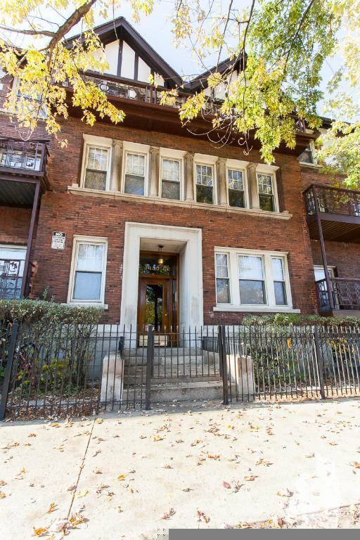 1001 W Sunnyside Ave, Unit 1001-1 in Chicago, IL - Building Photo - Building Photo