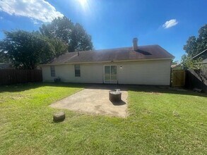 4380 French Market Cir E in Memphis, TN - Building Photo - Building Photo