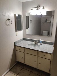 18515 Egret Bay Blvd photo'