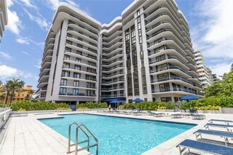 8877 Collins Ave, Unit 404 in Surfside, FL - Building Photo - Building Photo