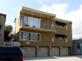 1121 Daisy Ave in Long Beach, CA - Building Photo