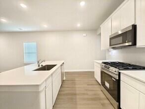 8554 Blueberry Ash St in Magnolia, TX - Building Photo - Building Photo