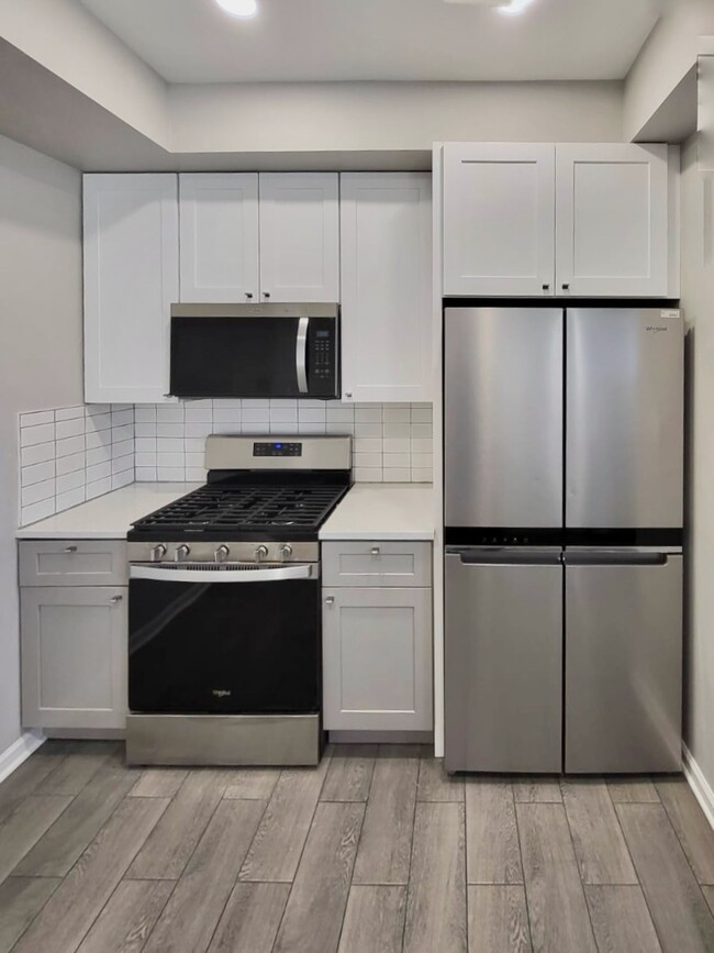 property at 5736 S King Dr