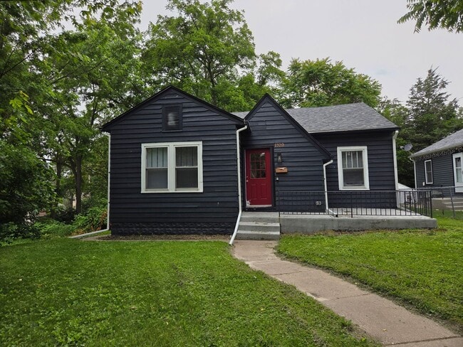 property at 1320 Farnam St