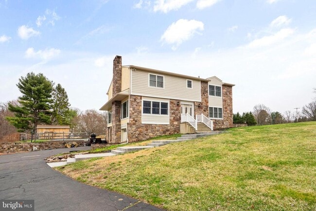 property at 3554 N Sugan Rd
