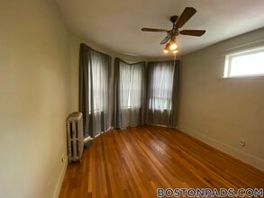 1412 Commonwealth Ave in Boston, MA - Building Photo - Building Photo