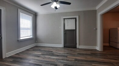1007 Art Hill Pl in St. Louis, MO - Building Photo - Building Photo