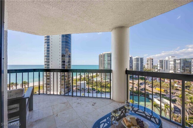property at 4551 Gulf Shore Blvd N