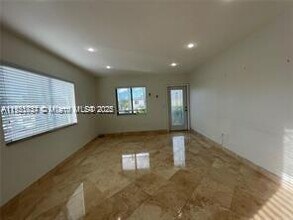 8435 Crespi Blvd in Miami Beach, FL - Building Photo - Building Photo