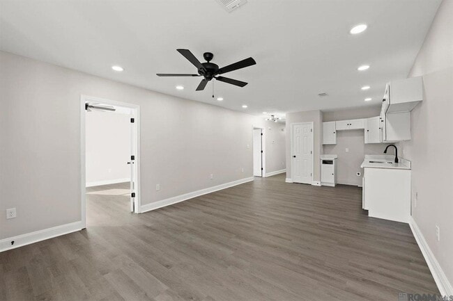 505 Louise St, Unit 1105 in Baton Rouge, LA - Building Photo - Building Photo