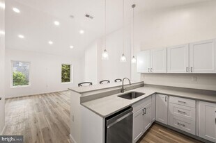 1633 Germantown Ave in Philadelphia, PA - Building Photo