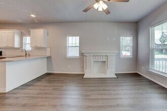 2433 E 7th St in Tulsa, OK - Building Photo - Building Photo