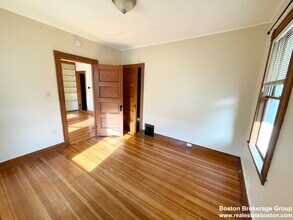 18 Romsey St in Boston, MA - Building Photo - Building Photo