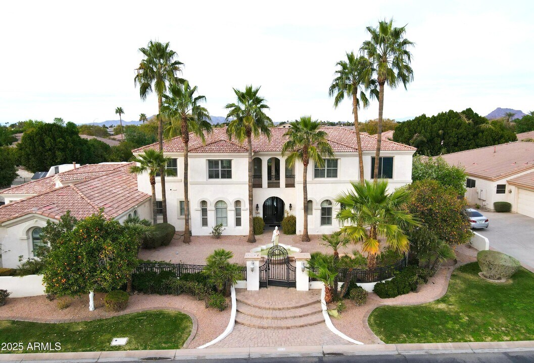 3306 E Jaeger Cir in Mesa, AZ - Building Photo